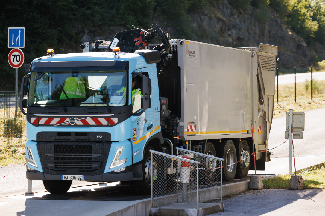 image d'un camion de collecte des déchets
